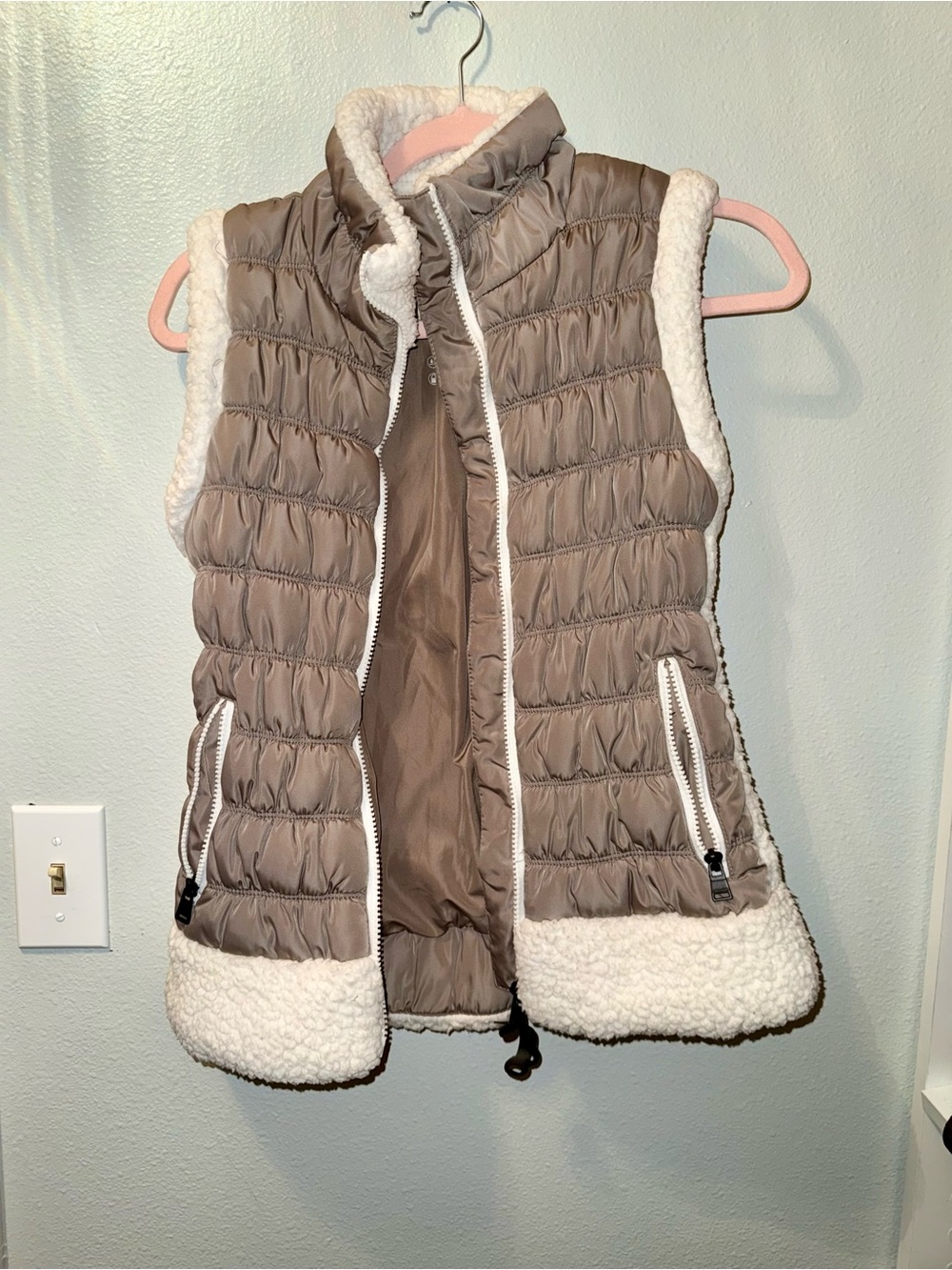 Calvin Klein Performance Quilted Puffer Vest in Taupe with Black Logo Patch